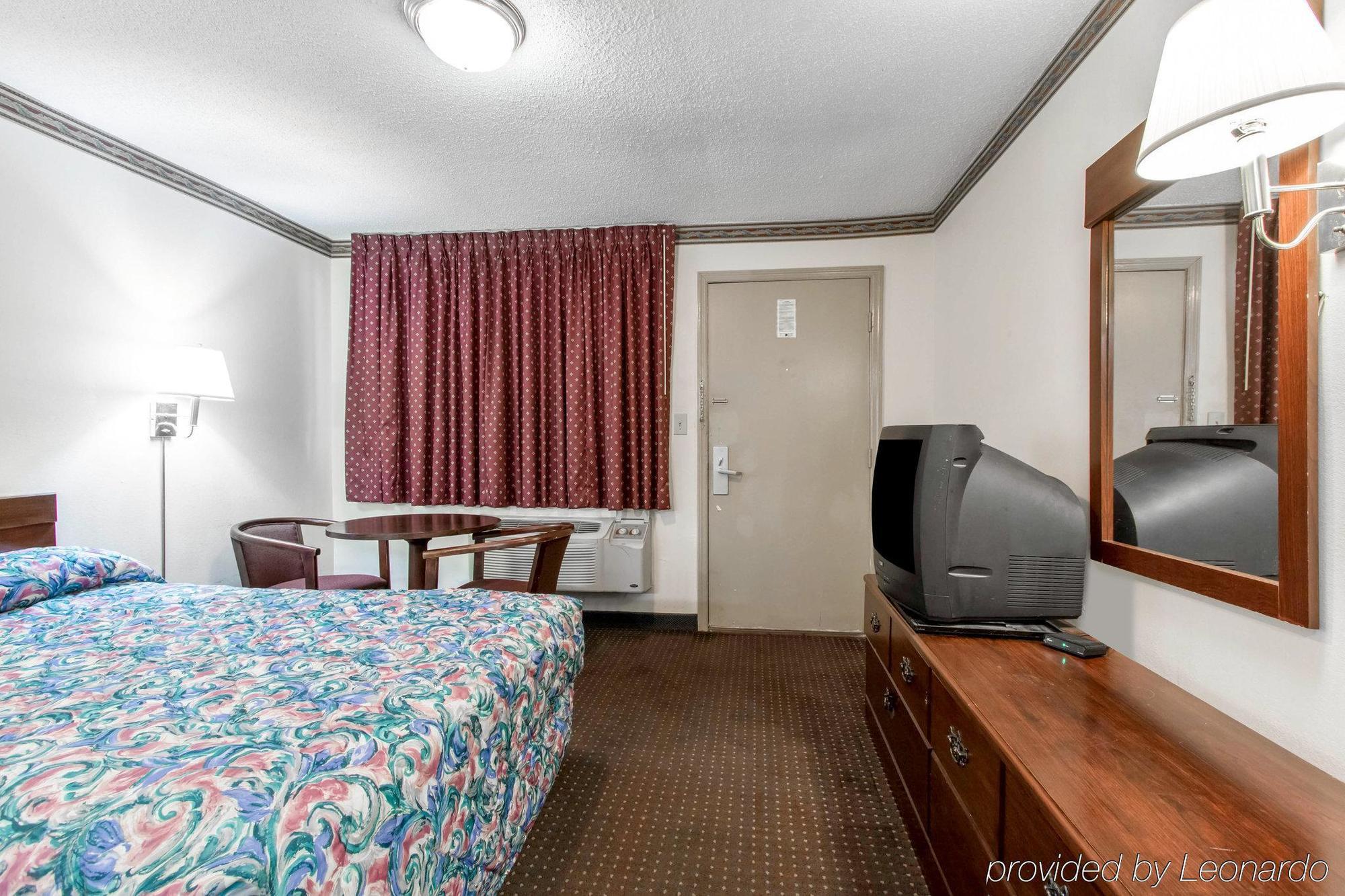 Americas Best Value Inn Opelika Ngoại thất bức ảnh