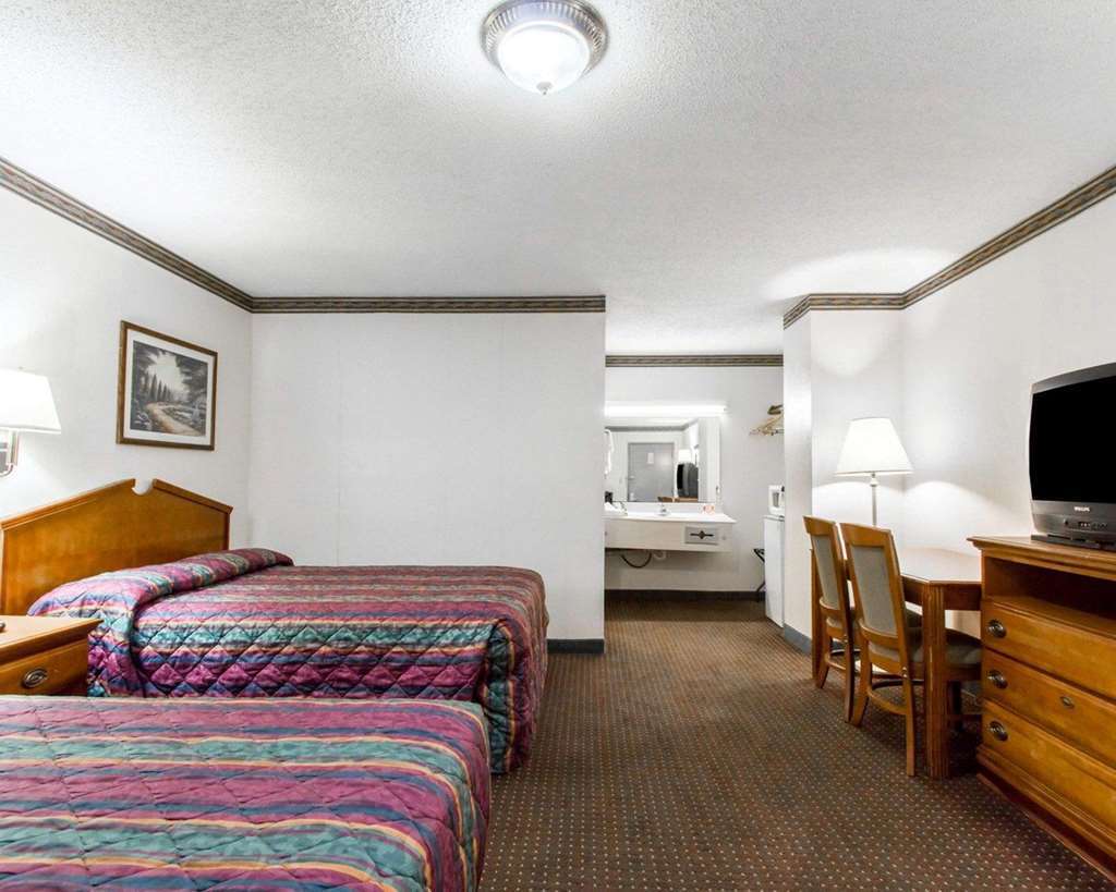 Americas Best Value Inn Opelika Phòng bức ảnh